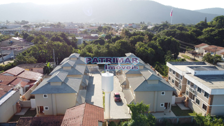 Imagem Casa com 2 Quartos à Venda, 95 m² em Itaipuaçu - Maricá Imagem Casa com 2 Quartos à Venda, 95 m² em Itaipuaçu - Maricá