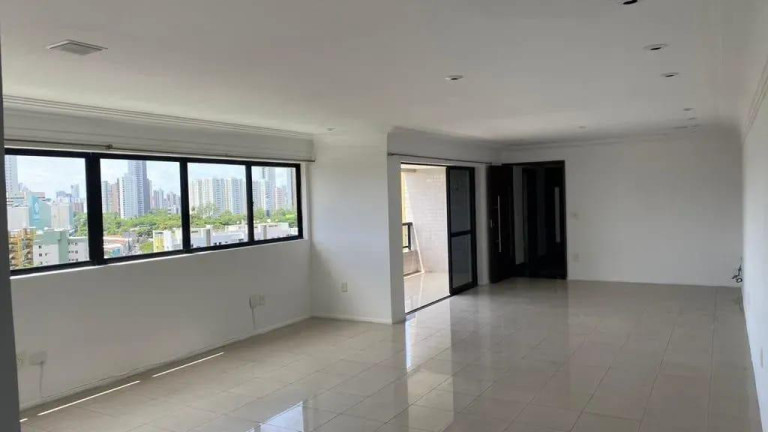 Imagem Apartamento com 4 Quartos para Alugar, 208 m² em Casa Forte - Recife Imagem Apartamento com 4 Quartos para Alugar, 208 m² em Casa Forte - Recife