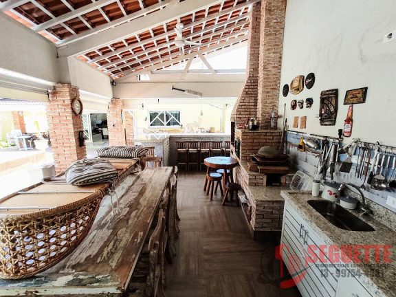 Imagem Casa com 5 Quartos para Alugar,  em Riviera De São Lourenço - Bertioga
