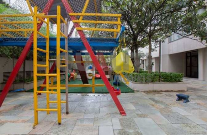 Imagem Apartamento com 3 Quartos à Venda, 181 m² em Vila Nova Conceição - São Paulo