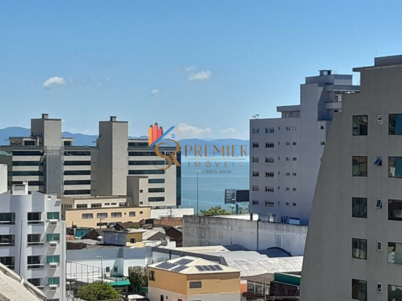 Apartamento com 3 Quartos à Venda, 97 m² em Agronômica - Florianópolis