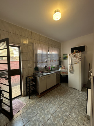 Imagem Casa com 3 Quartos à Venda, 240 m² em Vila São Silvestre - Ourinhos