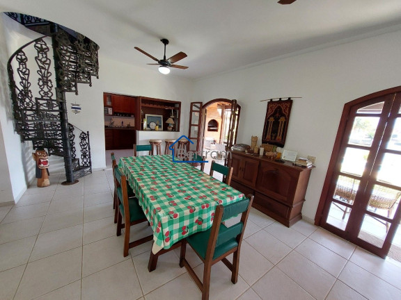 Imagem Casa com 4 Quartos à Venda, 600 m² em Porto Bracuhy - Angra Dos Reis Imagem Casa com 4 Quartos à Venda, 600 m² em Porto Bracuhy - Angra Dos Reis
