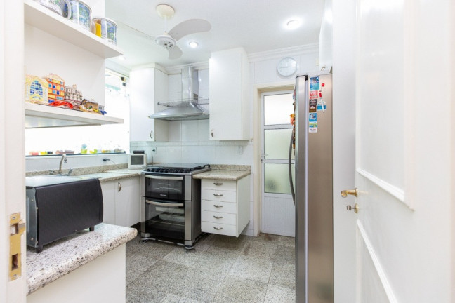 Imagem Casa com 4 Quartos à Venda, em Jardim Das Bandeiras - São Paulo Imagem Casa com 4 Quartos à Venda, em Jardim Das Bandeiras - São Paulo