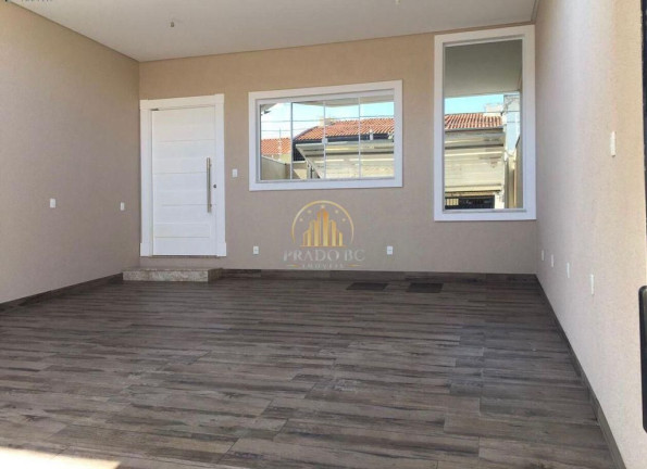 Imagem Sobrado com 3 Quartos à Venda, 185 m² em Centro - Balneário Camboriú Imagem Sobrado com 3 Quartos à Venda, 185 m² em Centro - Balneário Camboriú