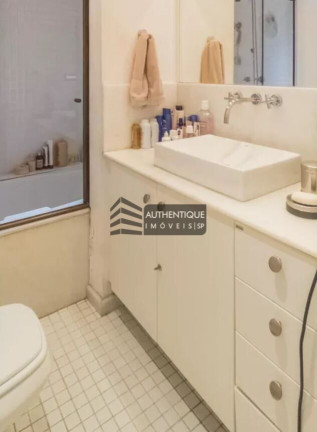 Imagem Apartamento com 2 Quartos à Venda, 128 m² em Vila Nova Conceição - São Paulo