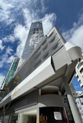 Apartamento com 4 Quartos à Venda, 171 m² em Centro - Balneário Camboriú