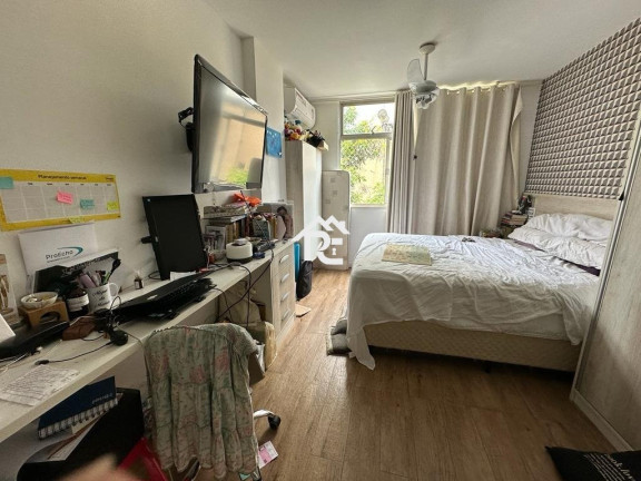 Imagem Apartamento com 2 Quartos à Venda,  em Ingá - Niterói