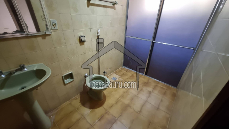 Imagem Casa com 3 Quartos à Venda, 242 m² em Vila Brunhari - Bauru Imagem Casa com 3 Quartos à Venda, 242 m² em Vila Brunhari - Bauru