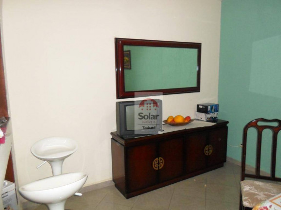 Imagem Casa com 3 Quartos à Venda, 241 m² em Vila São José - Taubaté