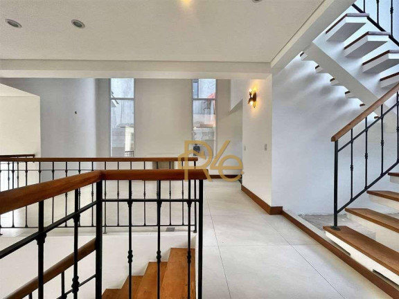 Imagem Casa com 3 Quartos à Venda, 271 m² em Vintage - Cotia