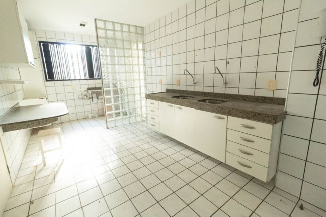 Imagem Apartamento com 3 Quartos à Venda, 138 m² em Montese - Fortaleza