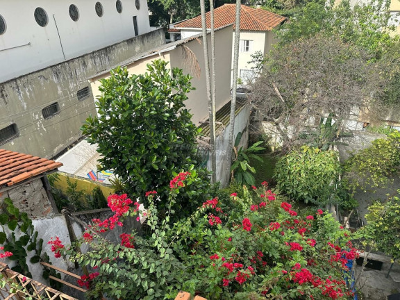 Imagem Casa com 3 Quartos à Venda, 252 m² em Sumaré - São Paulo Imagem Casa com 3 Quartos à Venda, 252 m² em Sumaré - São Paulo