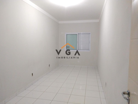 Imagem Casa com 4 Quartos à Venda, 198 m² em Praia Grande Imagem Casa com 4 Quartos à Venda, 198 m² em Praia Grande