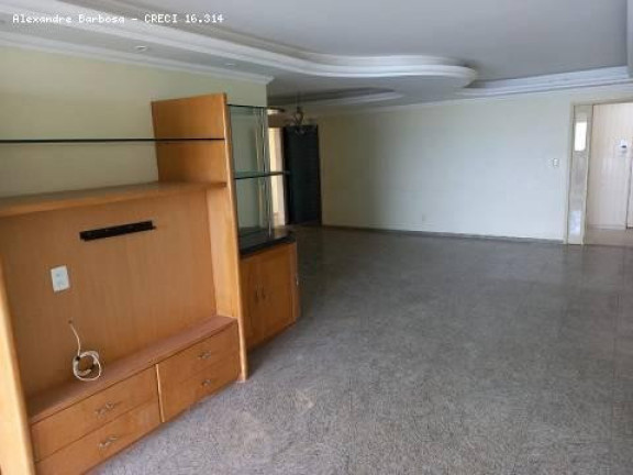 Imagem Apartamento com 3 Quartos à Venda, 220 m² em Boa Viagem - Recife