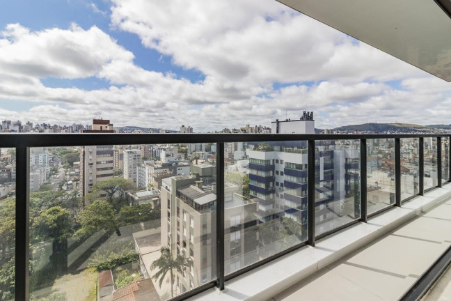 Imagem Imóvel com 1 Quarto à Venda, 76 m² em Rio Branco - Porto Alegre Imagem Imóvel com 1 Quarto à Venda, 76 m² em Rio Branco - Porto Alegre