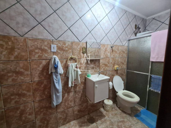 Imagem Casa com 3 Quartos à Venda, 180 m² Imagem Casa com 3 Quartos à Venda, 180 m²