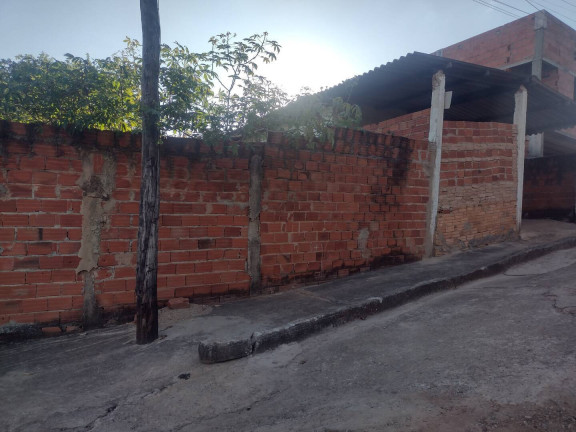Imagem Casa com 2 Quartos à Venda, 60 m² em Bom Sucesso - Anápolis Imagem Casa com 2 Quartos à Venda, 60 m² em Bom Sucesso - Anápolis