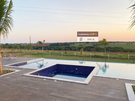 Imagem Chácara com 2 Quartos à Venda, 20.000 m² em Zona Rural - Bela Vista De Goiás Imagem Chácara com 2 Quartos à Venda, 20.000 m² em Zona Rural - Bela Vista De Goiás
