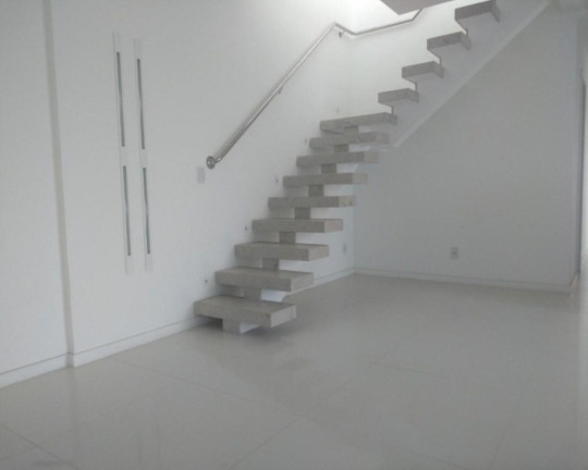 Imagem Cobertura com 4 Quartos à Venda, 240 m² em Vila Nova - Cabo Frio