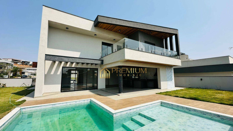 Sobrado com 4 Quartos à Venda, 450 m² em Urbanova - São José Dos Campos