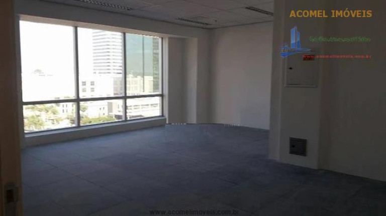 Imagem Imóvel para Alugar, 950 m² em Alphaville - Barueri Imagem Imóvel para Alugar, 950 m² em Alphaville - Barueri