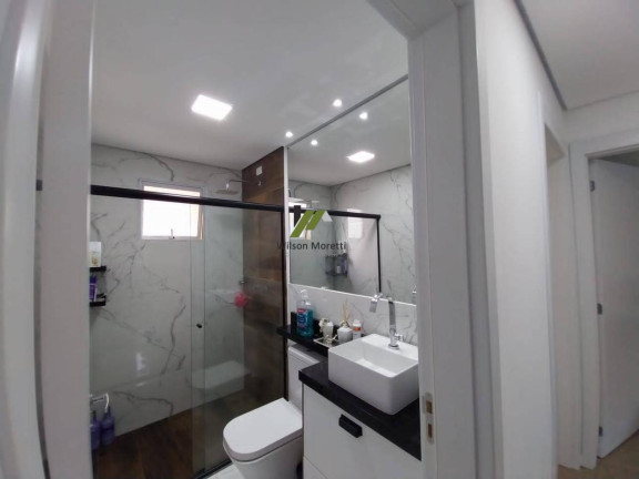Imagem Apartamento com 3 Quartos à Venda, 64 m²