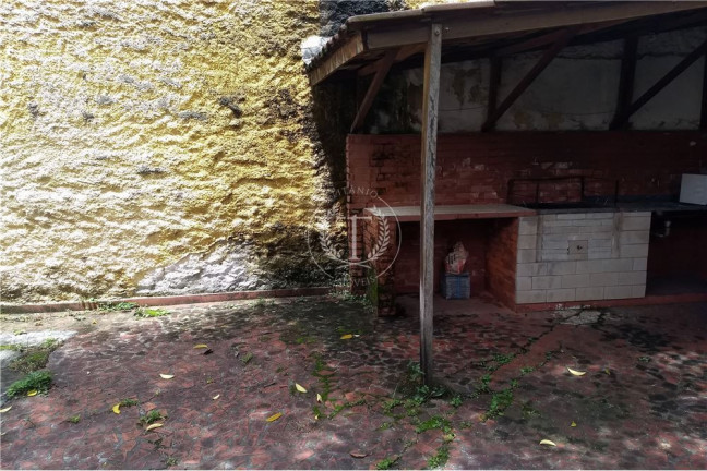 Imagem Casa com 5 Quartos à Venda, 230 m² em Vila São José - São Paulo Imagem Casa com 5 Quartos à Venda, 230 m² em Vila São José - São Paulo