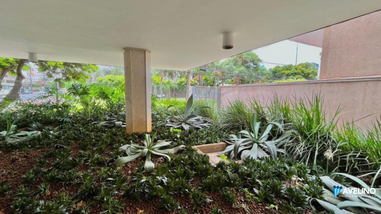 Imagem Apartamento com 3 Quartos à Venda, 180 m² em Centro - Campo Grande