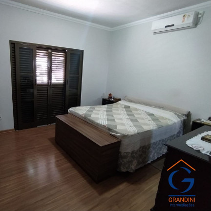 Imagem Sobrado com 4 Quartos à Venda, 300 m² em Jardim Novo I - Mogi Guaçu Imagem Sobrado com 4 Quartos à Venda, 300 m² em Jardim Novo I - Mogi Guaçu
