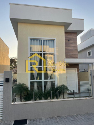 Casa com 3 Quartos à Venda,  em Extensão Do Bosque - Rio Das Ostras