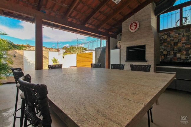 Imagem Casa com 3 Quartos à Venda, 136 m² em Espírito Santo - Porto Alegre Imagem Casa com 3 Quartos à Venda, 136 m² em Espírito Santo - Porto Alegre