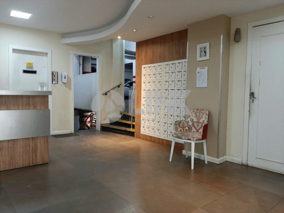 Imagem Apartamento com 2 Quartos à Venda, 76 m² em Santana - Porto Alegre Imagem Apartamento com 2 Quartos à Venda, 76 m² em Santana - Porto Alegre