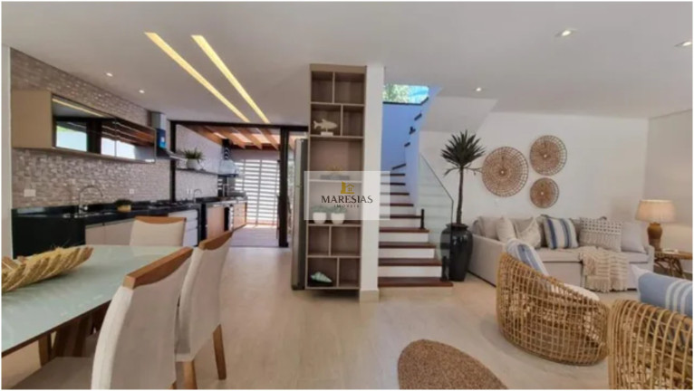 Imagem Casa com 4 Quartos à Venda, 227 m² em Juquehy - São Sebastião Imagem Casa com 4 Quartos à Venda, 227 m² em Juquehy - São Sebastião