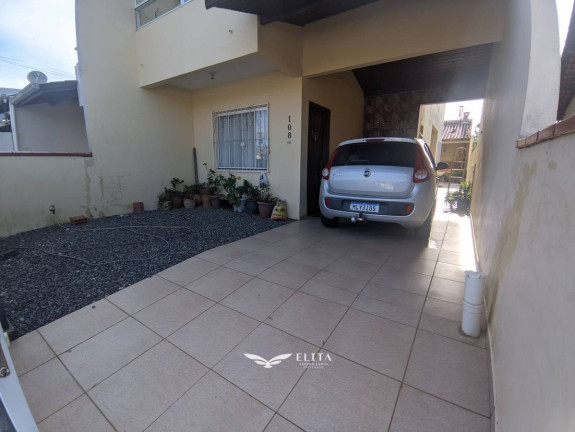Imagem Sobrado com 3 Quartos à Venda, 138 m² em Jardim Icaraí - Barra Velha Imagem Sobrado com 3 Quartos à Venda, 138 m² em Jardim Icaraí - Barra Velha