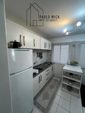 Apartamento à Venda,  em Meia Praia - Itapema