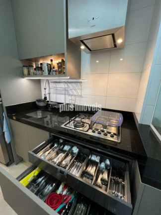 Imagem Apartamento com 3 Quartos à Venda, 180 m² em Vila Isa - São Paulo Imagem Apartamento com 3 Quartos à Venda, 180 m² em Vila Isa - São Paulo