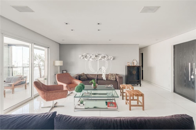 Imagem Apartamento com 4 Quartos à Venda, 234 m² em Vila Nova Conceição - São Paulo Imagem Apartamento com 4 Quartos à Venda, 234 m² em Vila Nova Conceição - São Paulo
