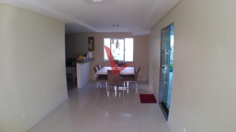 Imagem Casa com 4 Quartos à Venda, 235 m² em Cidade Dos Funcionários - Fortaleza Imagem Casa com 4 Quartos à Venda, 235 m² em Cidade Dos Funcionários - Fortaleza