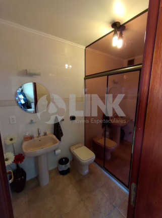 Imagem Imóvel com 4 Quartos à Venda, 324 m² em Menino Deus - Porto Alegre Imagem Imóvel com 4 Quartos à Venda, 324 m² em Menino Deus - Porto Alegre
