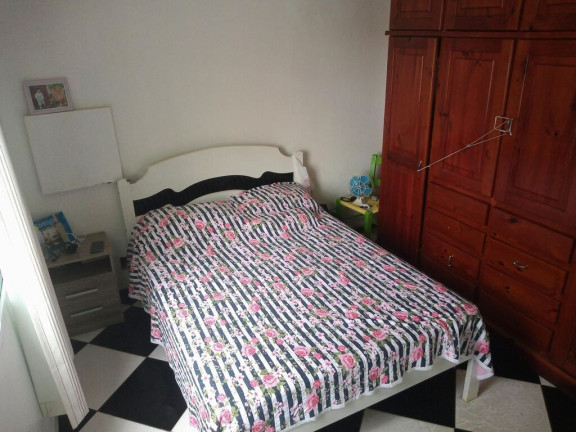 Imagem Casa com 3 Quartos à Venda, em Niterói - Canoas Imagem Casa com 3 Quartos à Venda, em Niterói - Canoas