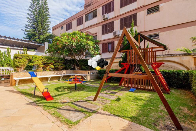 Imagem Apartamento com 3 Quartos à Venda, 103 m² em Menino Deus - Porto Alegre Imagem Apartamento com 3 Quartos à Venda, 103 m² em Menino Deus - Porto Alegre