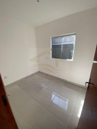 Imagem Imóvel com 3 Quartos à Venda, 70 m² em Jardim Padovani - Londrina