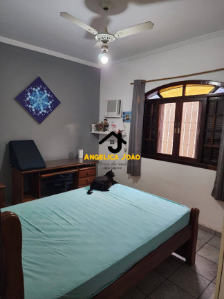 Imagem Casa com 4 Quartos à Venda, 271 m² em São Jorge - Santos