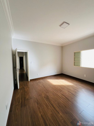 Imagem Casa com 4 Quartos à Venda, 298 m² em Valparaíso - Patos De Minas Imagem Casa com 4 Quartos à Venda, 298 m² em Valparaíso - Patos De Minas