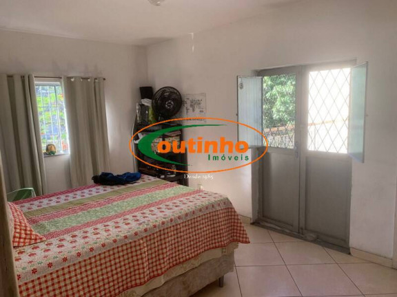 Imagem Casa com 4 Quartos à Venda, 224 m² em Maracanã - Rio De Janeiro Imagem Casa com 4 Quartos à Venda, 224 m² em Maracanã - Rio De Janeiro