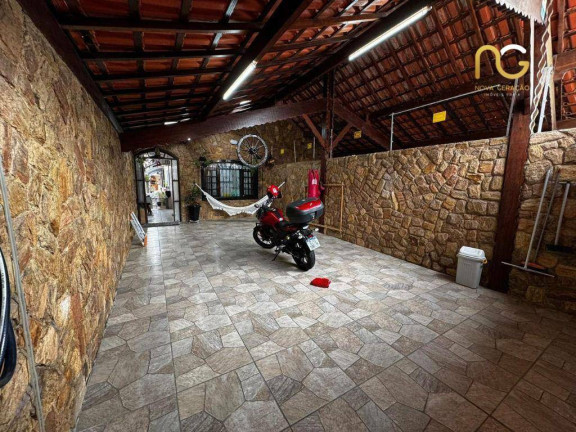 Imagem Casa com 3 Quartos à Venda, 160 m² em Tupi - Praia Grande Imagem Casa com 3 Quartos à Venda, 160 m² em Tupi - Praia Grande