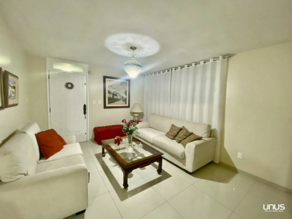 Casa com 3 Quartos à Venda, 220 m² em Estreito - Florianópolis