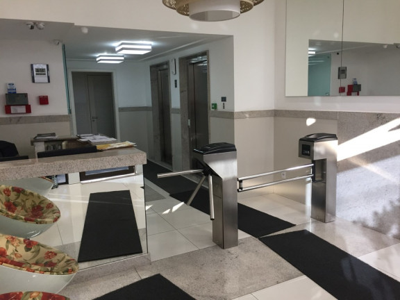 Imagem Sala Comercial à Venda, 46 m² em Três Figueiras - Porto Alegre