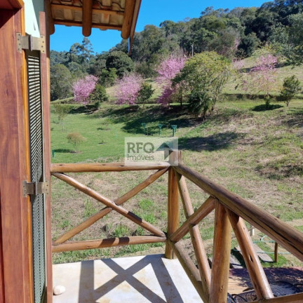 Imagem Imóvel com 3 Quartos à Venda, 325 m² em Rio Preto - Santo Antonio Do Pinhal